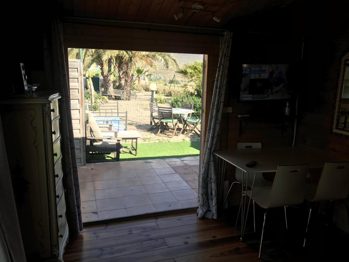 Bungalows & Estudios Los Escullos อัลเมรีอา ภายนอก รูปภาพ